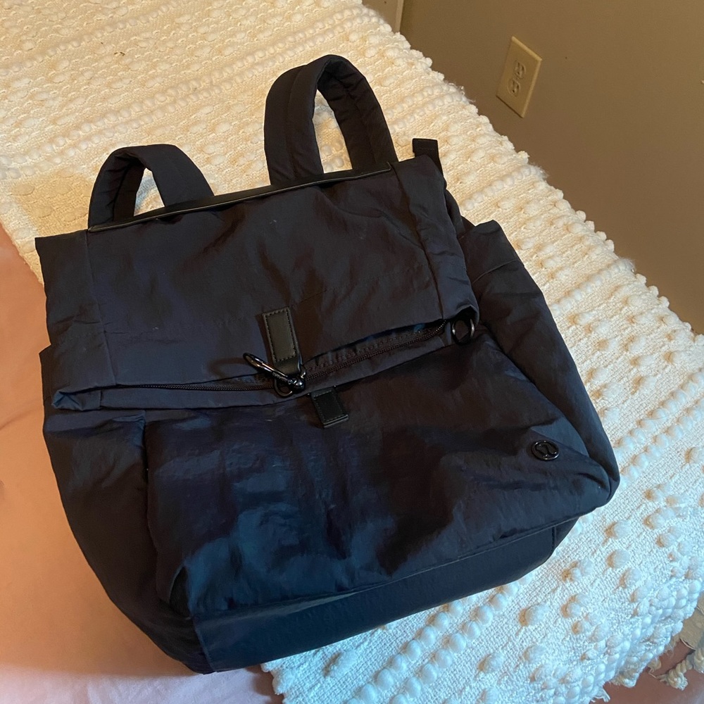 COPY - Lululemon backpack